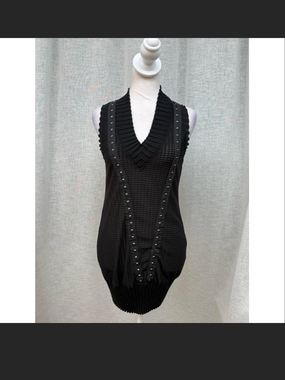 SALVAGE Black Sleeveless V-Neck Knit Tunic Top/Mini Dress. M